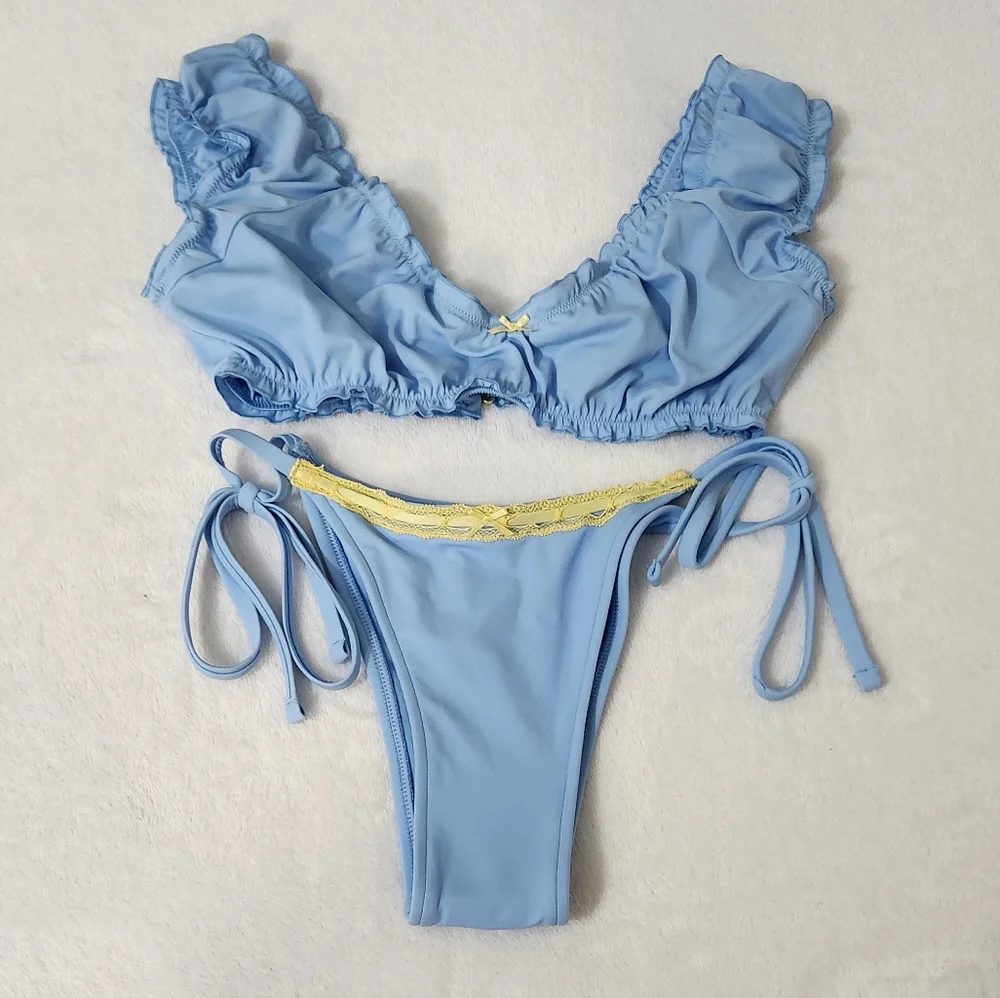 New!Frankies Bikini‎ x Pink Light Blue Ruffled Bikini Set